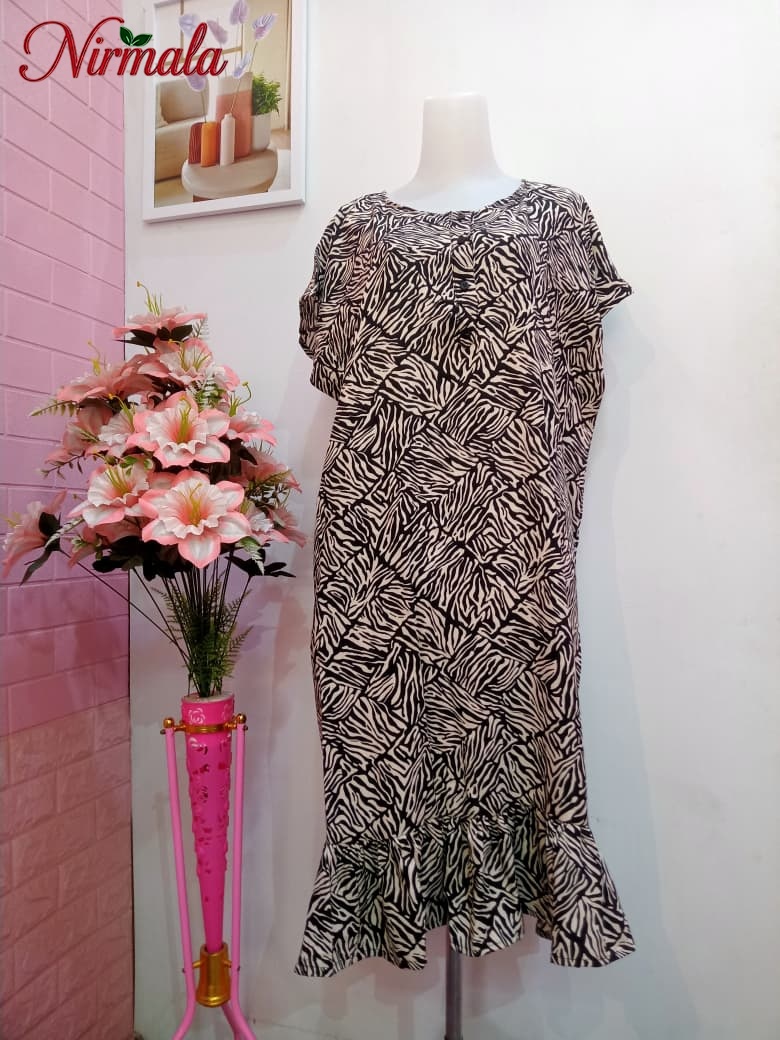 Garden Blossom Ruffle Hem House Dress