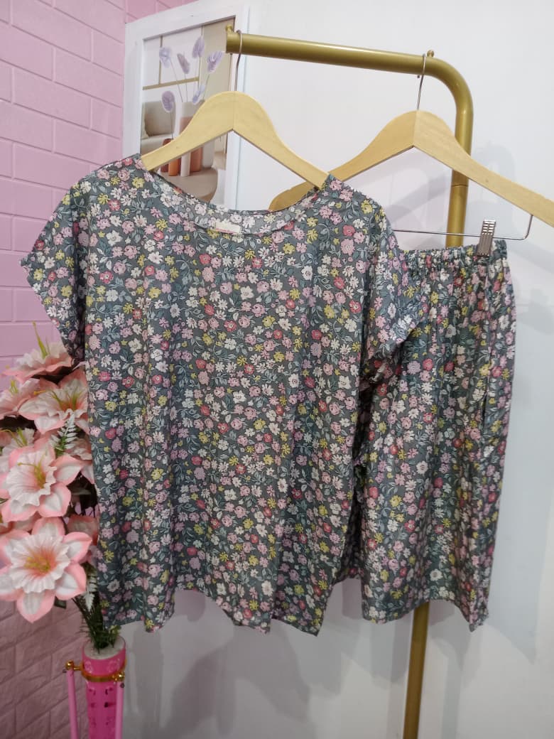 Vintage Garden Floral House Dress Set