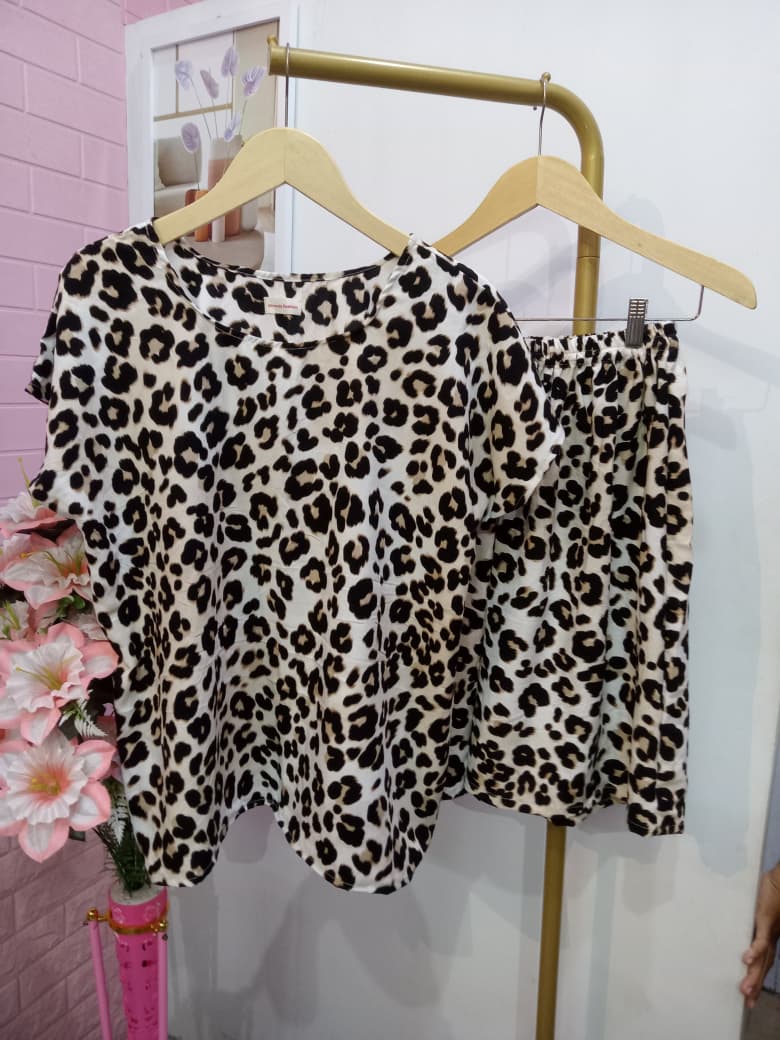 Wild Leopard House Dress Set