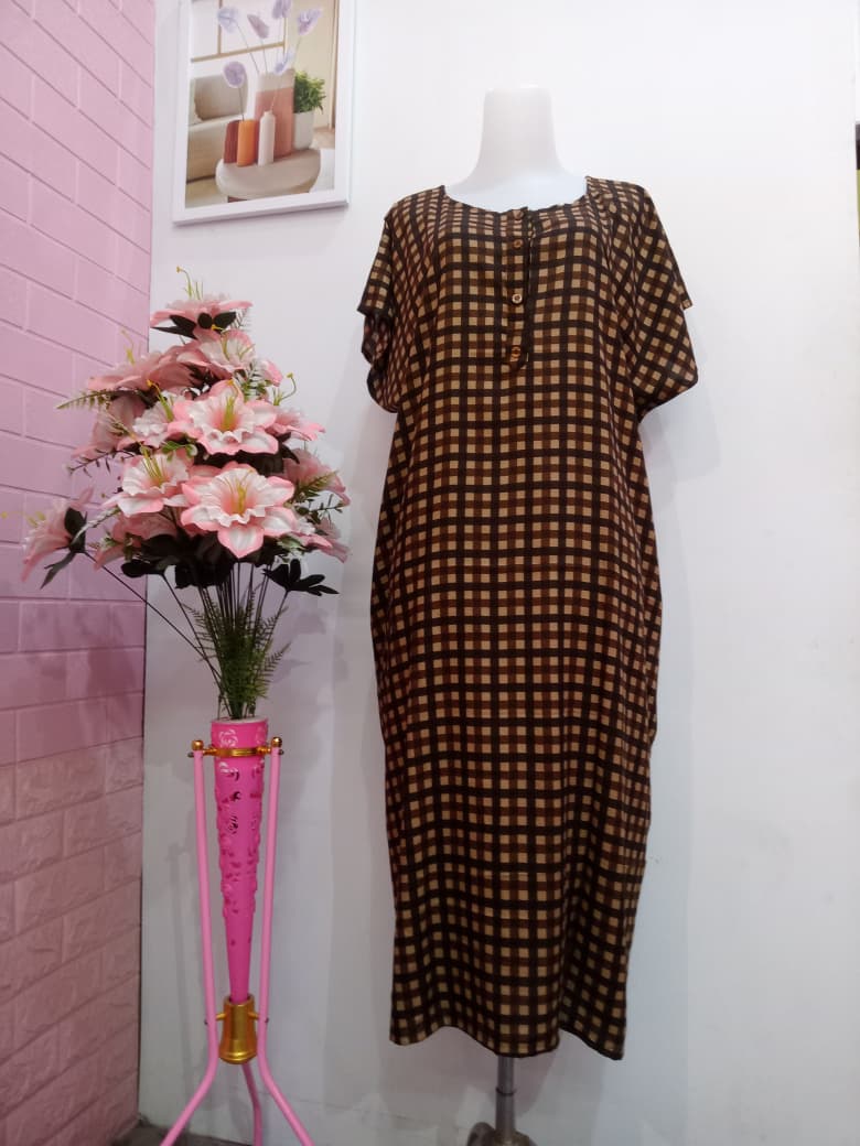 Classic Checkered Comfort House Dress